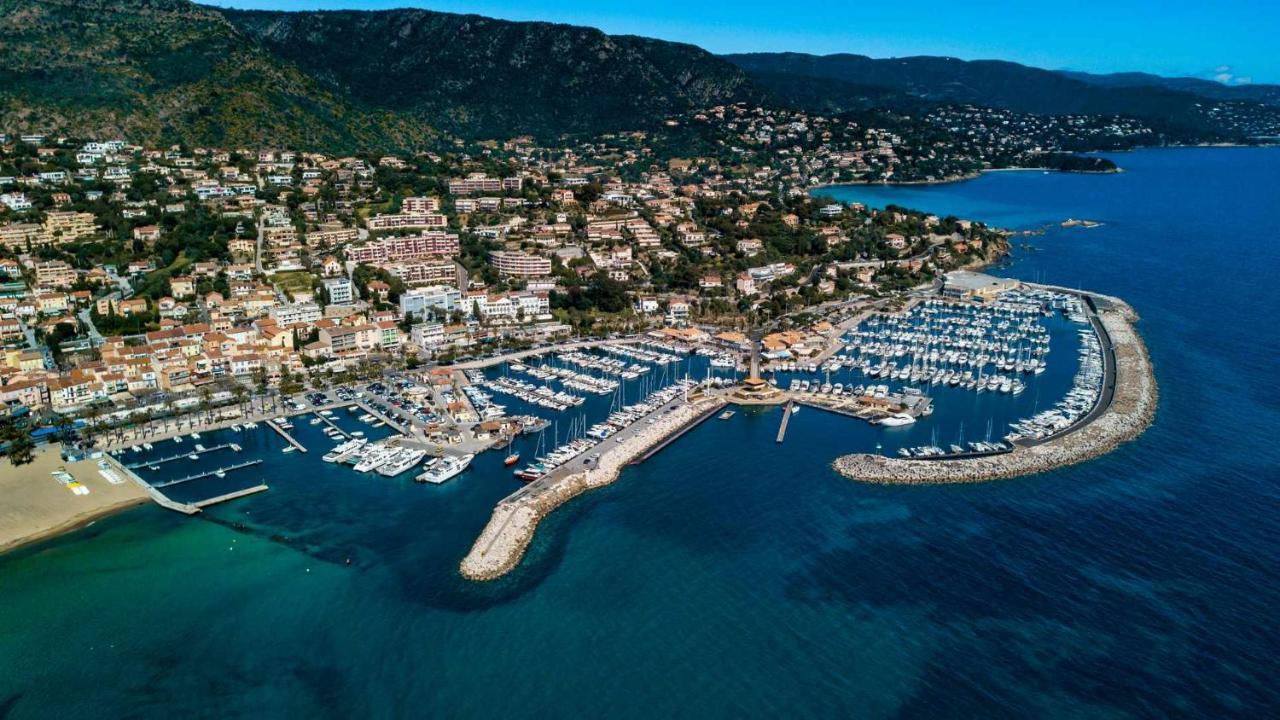 T2 Rue Pietonne Le Lavandou Climatise Εξωτερικό φωτογραφία
